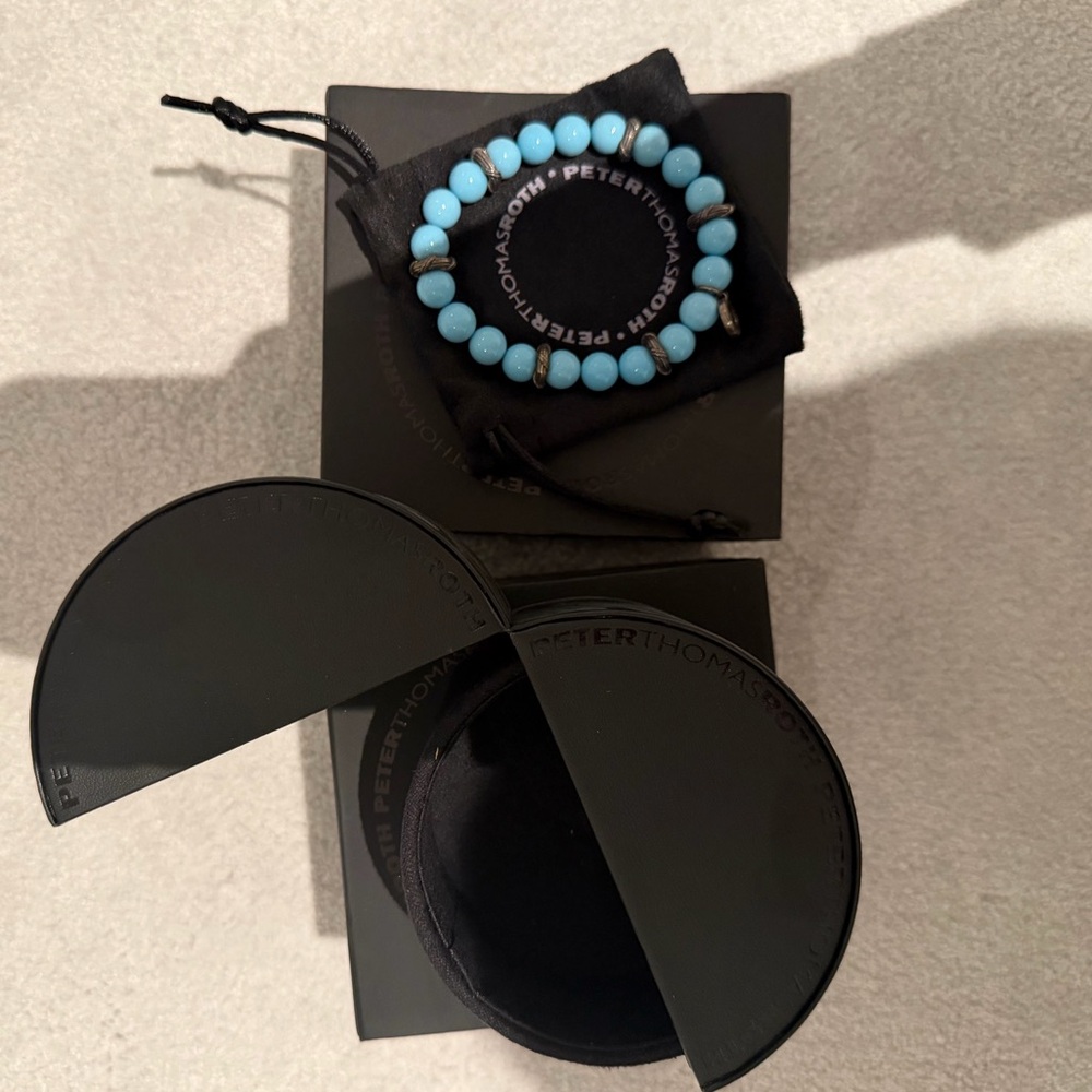 Peter Thomas Roth Designer Blue Bead Sterling Silver Stretchy Bracelet retired